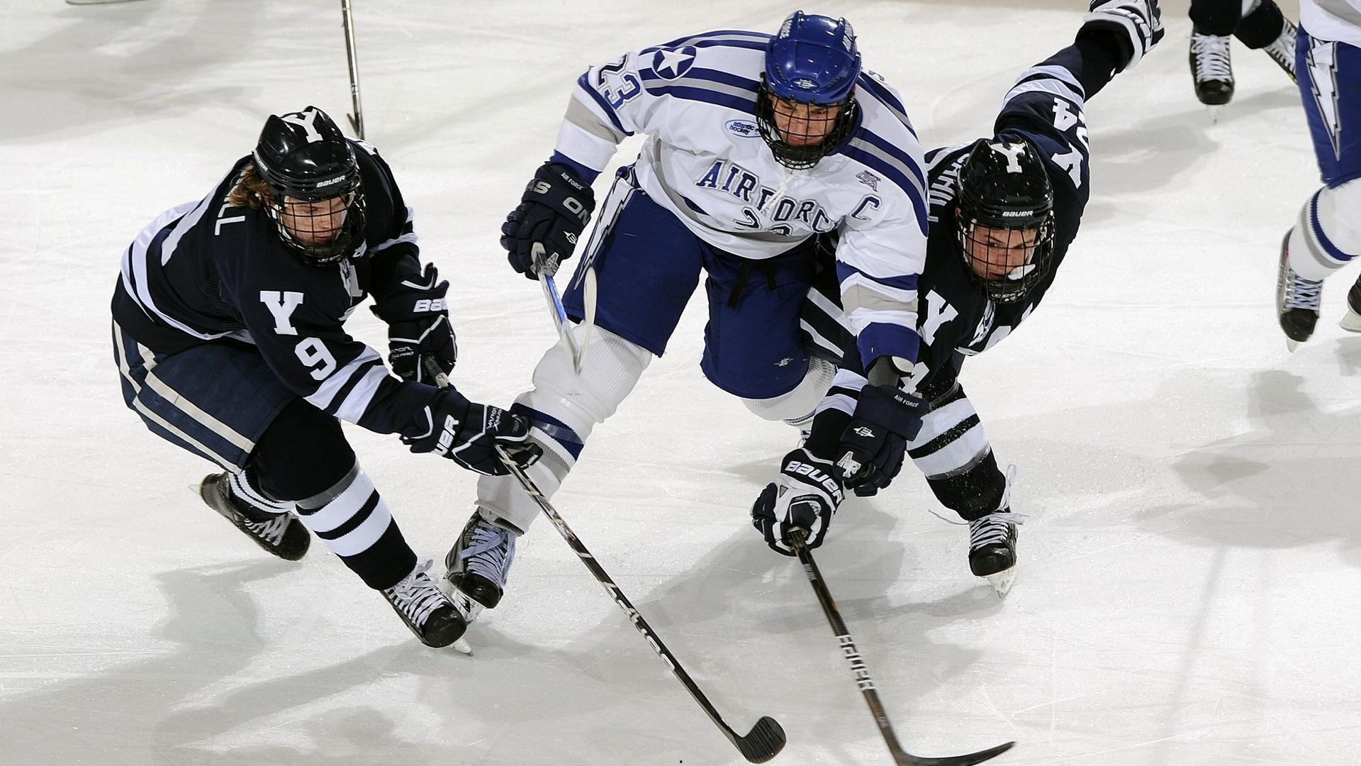 破荒时刻!新秀谢泼德弧顶冷箭定军心 火箭三分僵局终打破