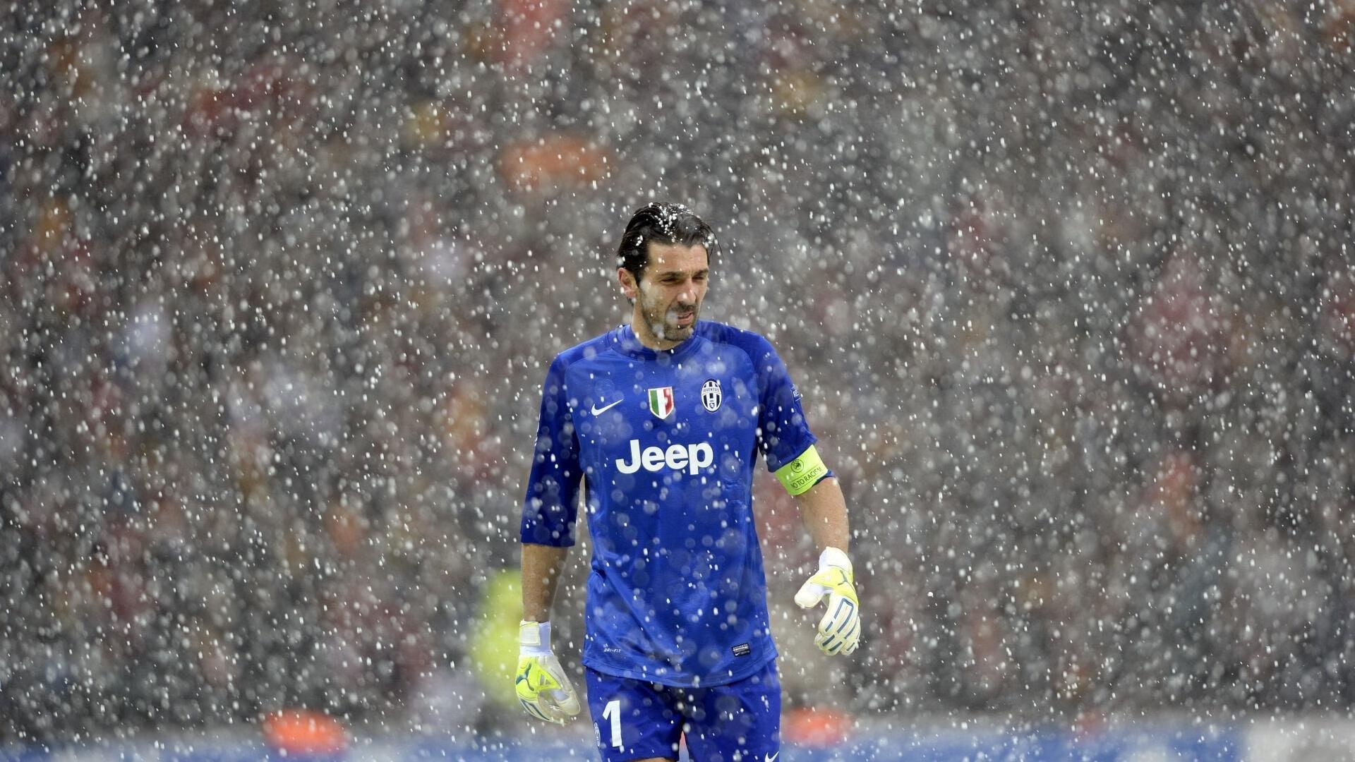 斯帕莱蒂家族纽带,父子三人编织意大利足坛独特网络